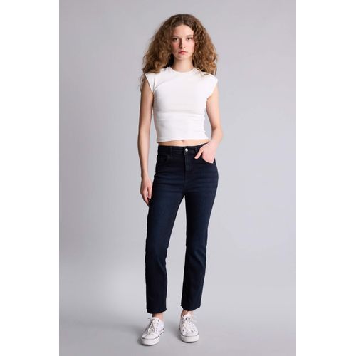 Pantalon en jean évasé taille haute longueur cheville