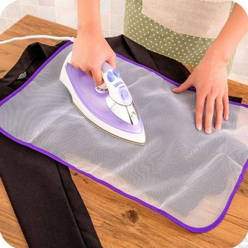 Tapis de protection pour le repassage résistant à chaleur et isolant en tissu