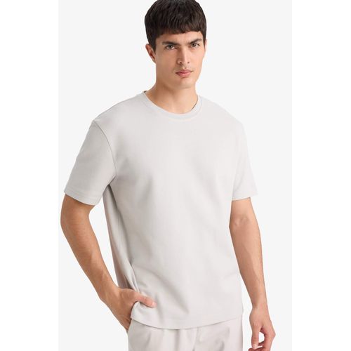 تيشيرت نص كم قصة عادية