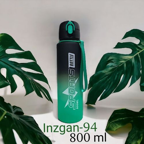 Bouteille d'Eau de Sport Portable en Plastique de Qualité 800 ML