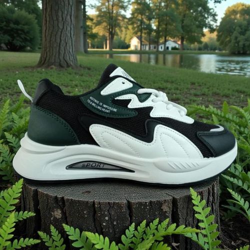 حذاء رياضي خفيف مصمم لراحة القدم