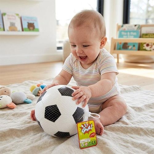 Balle de Softball en Mousse Blanche Motif Football – Ballon Léger et Souple pour Enfants dès 3 Ans, Jeu d'Intérieur et d'Extérieur, Idéal pour Développer la Motricité et S'Amuser en Toute Sécurité