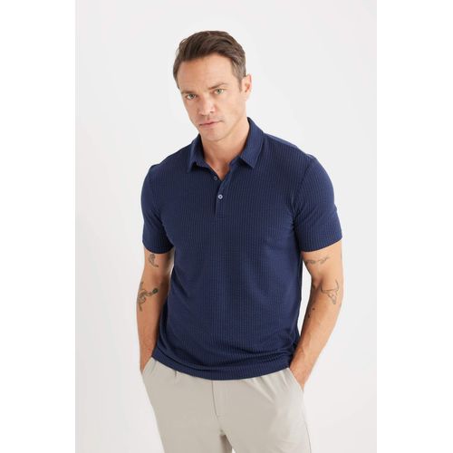 تيشيرت بولو سليم فيت برقبة بولو