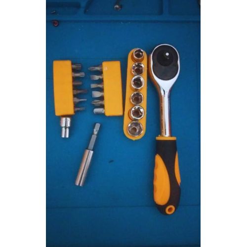 Clé à cliquet pour réparations 21 pièces: L'outil essentiel pour auto et vélo