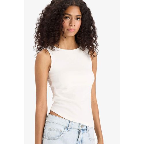 ديباردور مضلع سليم فيت برقبة مستديرة