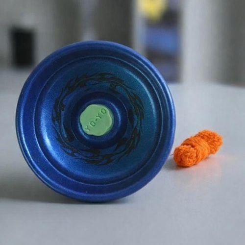 Yo-Yo The Amazing Spider-Man – Jouet de Collection pour Enfants et Fans de Marvel, au Design Inspiré du Célèbre Héros de la Série, Idéal pour le Jeu, les Cadeaux ou pour Compléter une Collection Unique d’Articles de Héros de Bande Dessinée