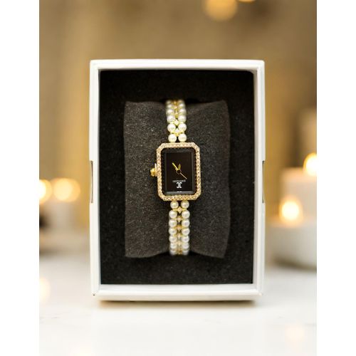 MONTRE POUR FEMME EN OR ET CRISTAUX – ÉLÉGANCE JOAILLERIE