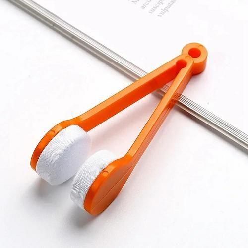 Grande Brosse à Lunettes Double Face Orange en Microfibre – Nettoyant Pratique pour Verres de Vue et de Soleil