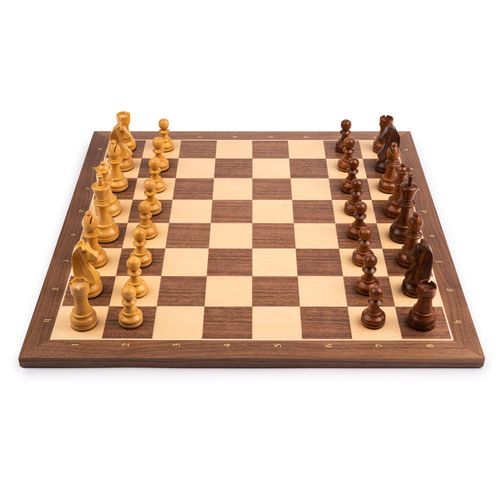 Jeu d'échecs en bois taille 4