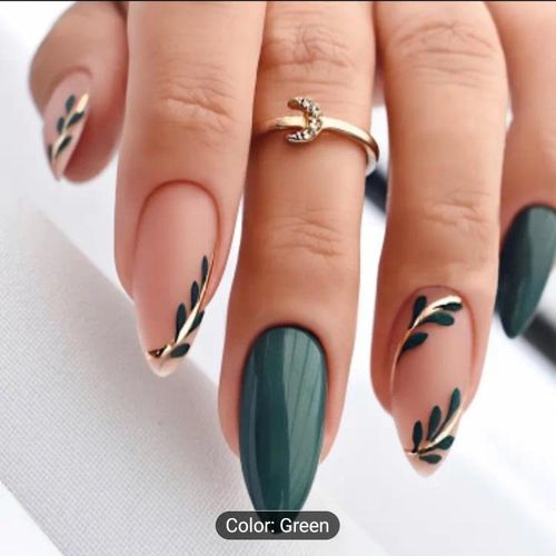 Faux ongles 24 pièces bonne qualite