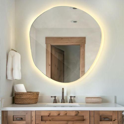 Miroir LED asymétrique, Miroir lumineux élégant, Miroir de chambre à coucher avec rétroéclairage LED, Miroir amorphe avec éclairage LED, Miroir sans cadre