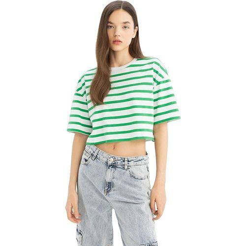 Woman Fitted Short Sleeve T-Shirt - GREEN - A9046AX