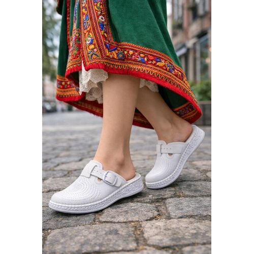 Sabot mdicale pour femmes 2025