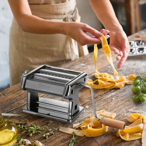 La machine à pâte Imperial Multifonction pour préparer les pâtes Et Chabakia