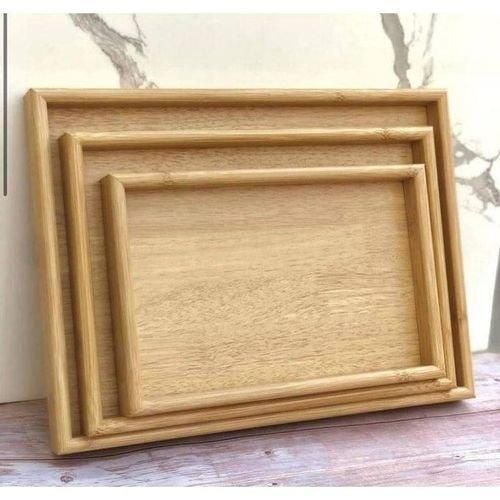 Plateau de service en bois naturel – Élégant et pratique pour petit-déjeuner et présentation
