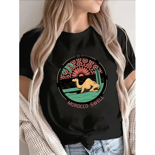 T-shirt noir léger et robuste avec un motif représentant un chameau du désert marocain, parfait pour les sorties décontractées à la maison, dans les cafés ou en plein air, offrant une coupe confortable pour un usage quotidien.