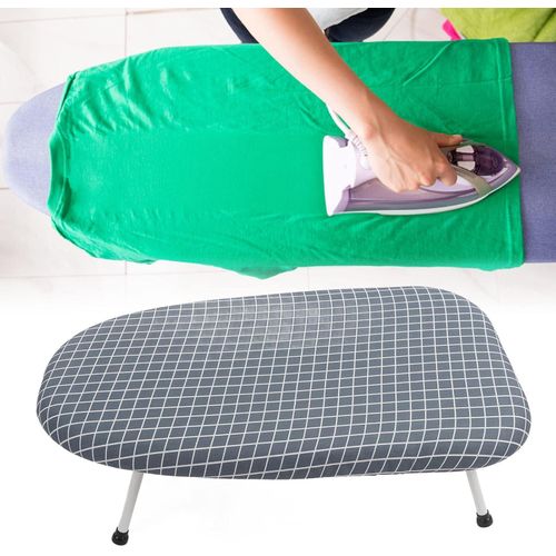 Table à repasser moderne avec housse résistante et design antidérapant
