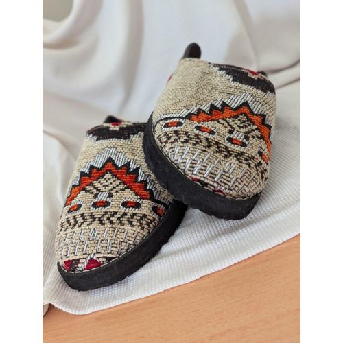 Babouches Ethniques en Perles - Pièce Unique Artisanale Confortable