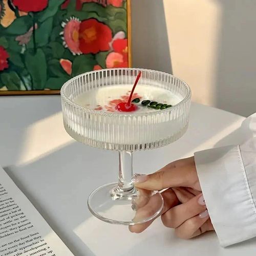 Coupe élégante pour desserts et créations gourmandes
