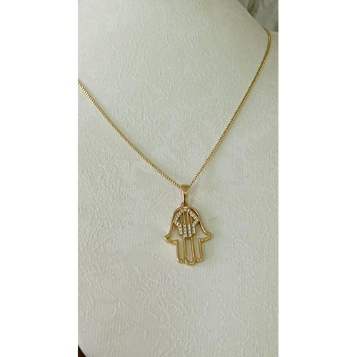 Collier Femme inoxydable Doré avec Pendentif (Khmisa) – Bijou Élégant Porte-Bonheur & Protection