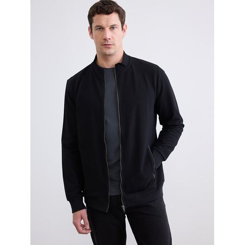 Classic Fit Men's Zip-Up Sweatshirt With Stand Collar