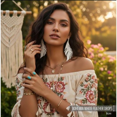 Boucles d’Oreilles Plume Femme Longues Blanches – Style Bohème Chic – Boucles Fashion Élégantes