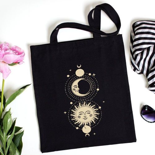 Sac fourre-tout en toile imprimé de lune mystique, durable, léger, grande capacité, sac à bandoulière à la mode avec sangle fixe, pour les trajets quotidiens, les pique-niques, les voyages, le shopping.