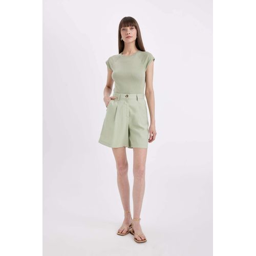 شورت بخصر عالي برجل واسع