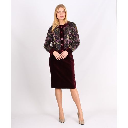 Ensemble Jaket fleuré en Noir + Jupe Bordeau - Tissu Mobra "Taille 44