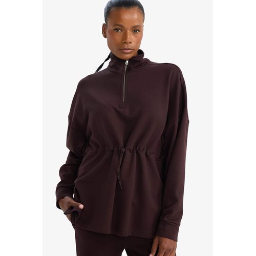 سويت شيرت قصة طويلة برقبة عالية