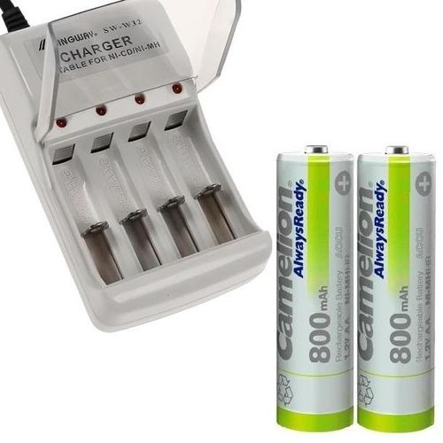 2 Piles AA Rechargeables + Chargeur Universel 4x AAA ou 4x AA