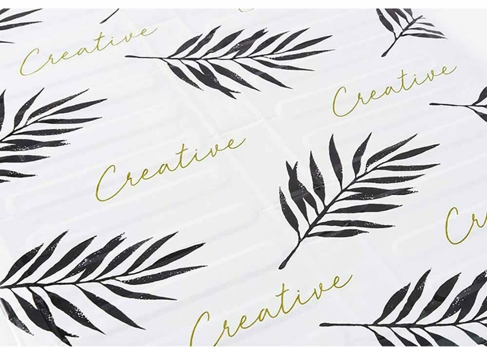 10725547774_1760340861