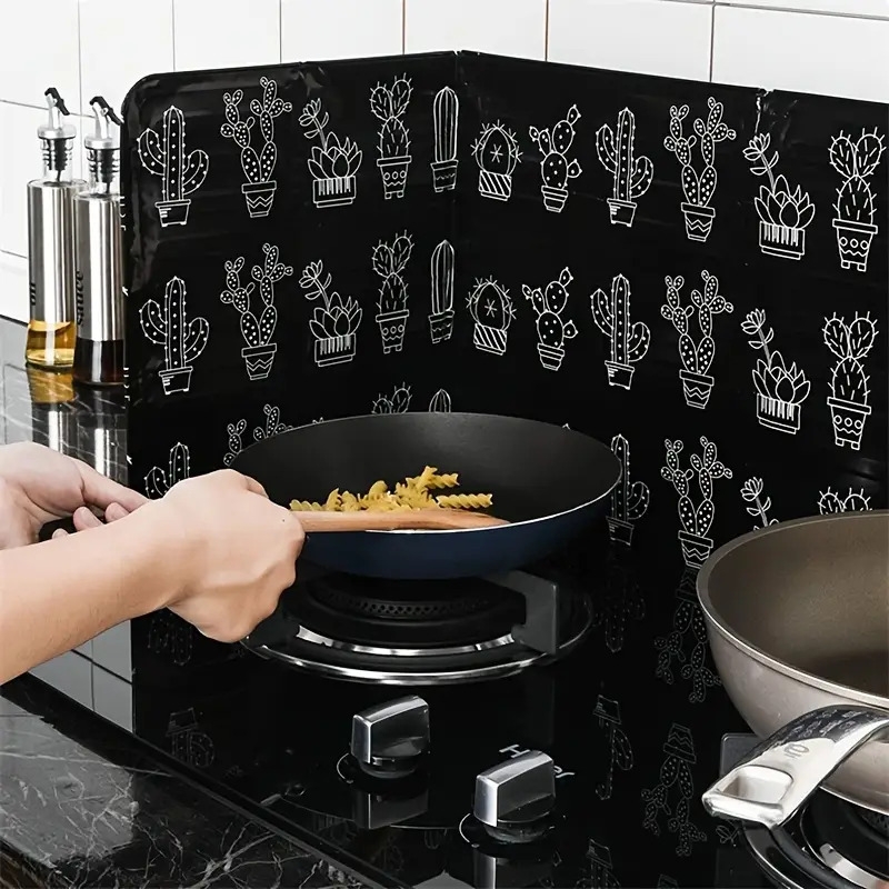 2pcs protection de poêle en aluminium à motif de cactus,     à la chaleur   les éclaboussures dhuile de cuisine, séparateur de cuisson anti-éclaboussures, protection de cuisine - décor de cuisine amusant - accessoire de cuisine en aluminium, décor de cactus détails 0