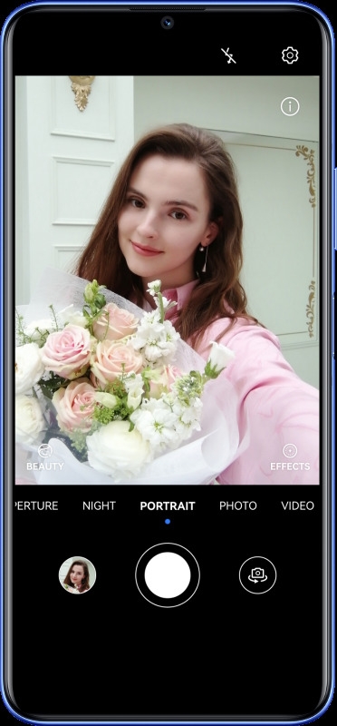 Caméra frontale HUAWEI nova Y70