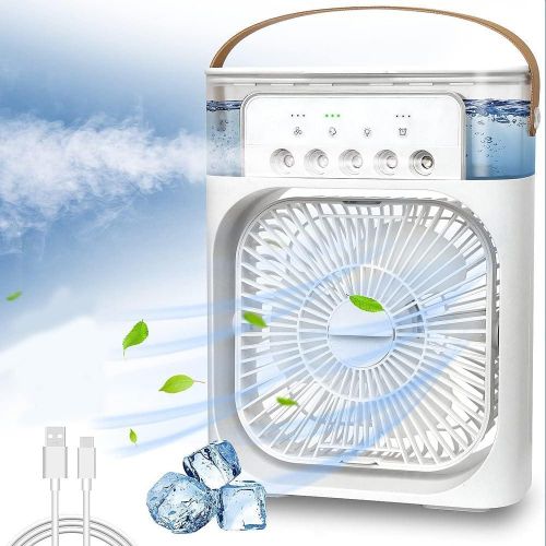 Petit ventilateur portable blanc et beige équipé d’un réservoir d’eau transparent sur le dessus pour la fonction brumisation