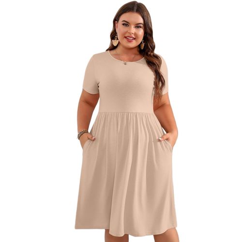 Robe d'été ample à volants – Parfaite pour la plage avec un pantalon, des sandales ou des baskets