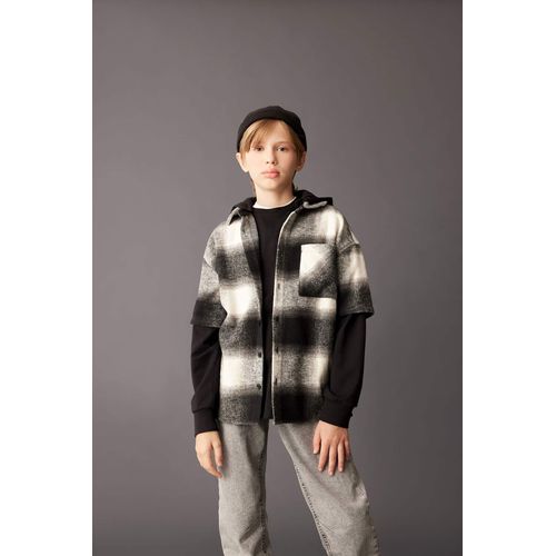 قميص كاروهات ولادي واسع بكم طويل بغطاء للرأس