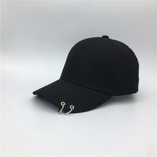 Casquette Unisexe avec piercing Noir