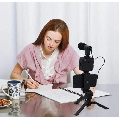 Kit complet de vlogging vidéo pour smartphone, Support, Microphone, trépied, lumière LED et télécommande