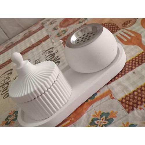 Plateau Ovale Avec Boite Gotina et Mbikhra Pour décoration Chic