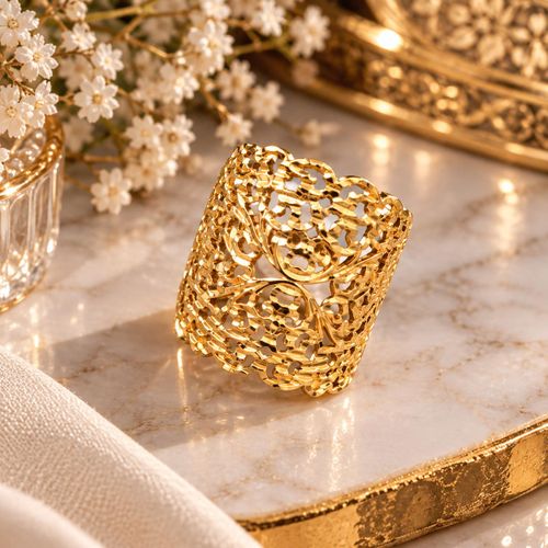 Bague Dorée Large en Acier Inoxydable – taille 8