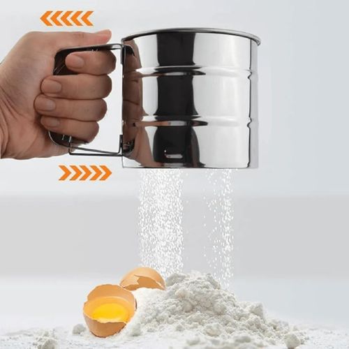 Tamis en acier inoxydable pour une farine parfaitement tamisée 250g
