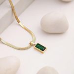 Generic Collier doré avec pendentif rectangle vert – Élégance moderne - image 5