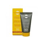 M&D PHARMACY M&D PHARMACY Photowhite Crème Solaire Teintée Eclaircissante SPF 50+ 50ml