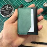 product_image_name-Handmadecart-The Lion - une premium porte-carte et portefeuille en cuir naturel pour les minimaliste -5