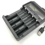 product_image_name-Generic-Chargeur USB Universel Batteries Li-Ion 4.2v 2A + 4 Piles rechargeables 18650 3.7v 4000 mah-3