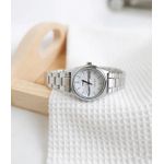 product_image_name-Casio-ساعة كلاسيكية فضية بمينا أبيض مع تاريخ اليوم/الشهر للنساء - مقاومة للماء - LTP-V006D-7B2-5