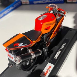 Maisto motor YAMAHA YZF R7 ,collection,MotocyclismeClassique,Motos Anciennes,,Motos classiques,Collection de motos,Motos Rétro,Motos Motos anciennes, histoire de la moto,Maisto,Modèle de moto à collectionner, jouets de motocross en alliage,