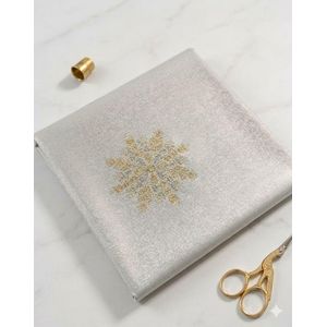 Nappe carrée -simili cuir (1,5kg) premum- 8 broderies Sam hor - 1.40/1,40cm- Anti tache-imperméable -lavable en machine -pour table ronde ou carré-gris