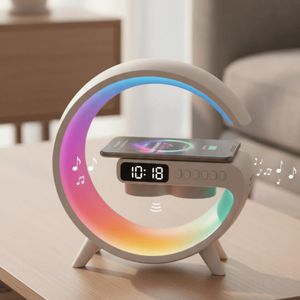 Lampe Intelligente Multifonction G-Shape - Réveil Matinal Lumineux, Chargeur Sans Fil Rapide, Enceinte Bluetooth et Veilleuse LED RVB Connectée